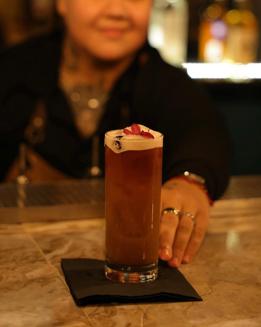 El salon de Pegadizo Cigar Lounge en Fajardo